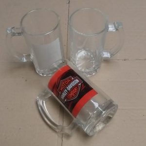 Caneco de Vidro Transparente com Tarja Branca de Chopp